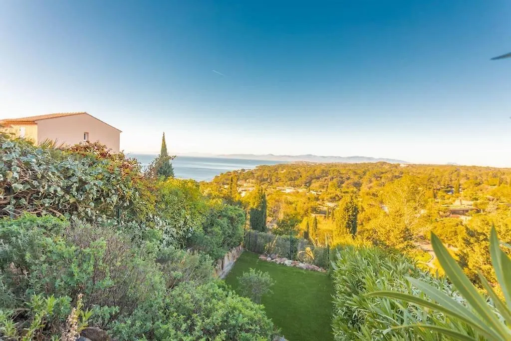 Joli 43M2 , Vue Mer , Piscine , Parking Saint-Raphaël