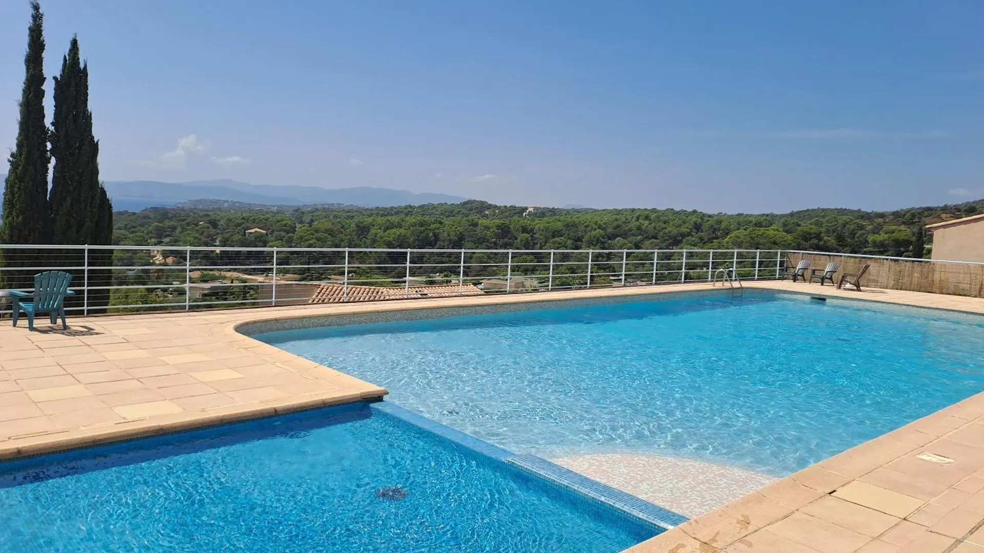 Joli 43M2 , Vue Mer , Piscine , Parking Saint-Raphaël 0*,  França